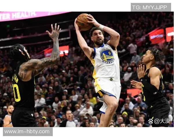 克莱三分火力全开全场9投6中贡献18分助力球队胜利