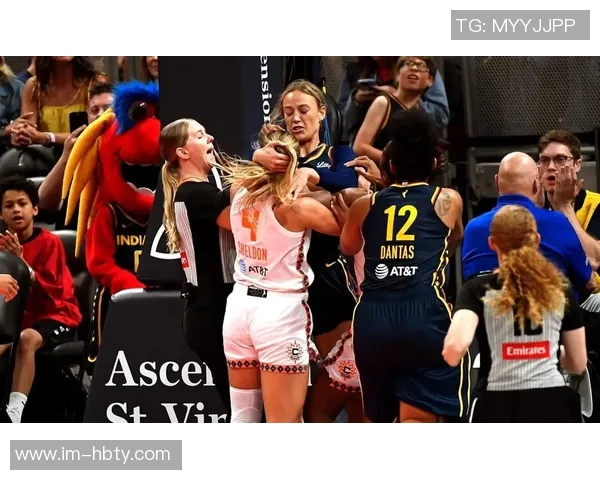 索菲坎宁安重燃儿时梦想里斯走维密秀激励她追逐时尚之路